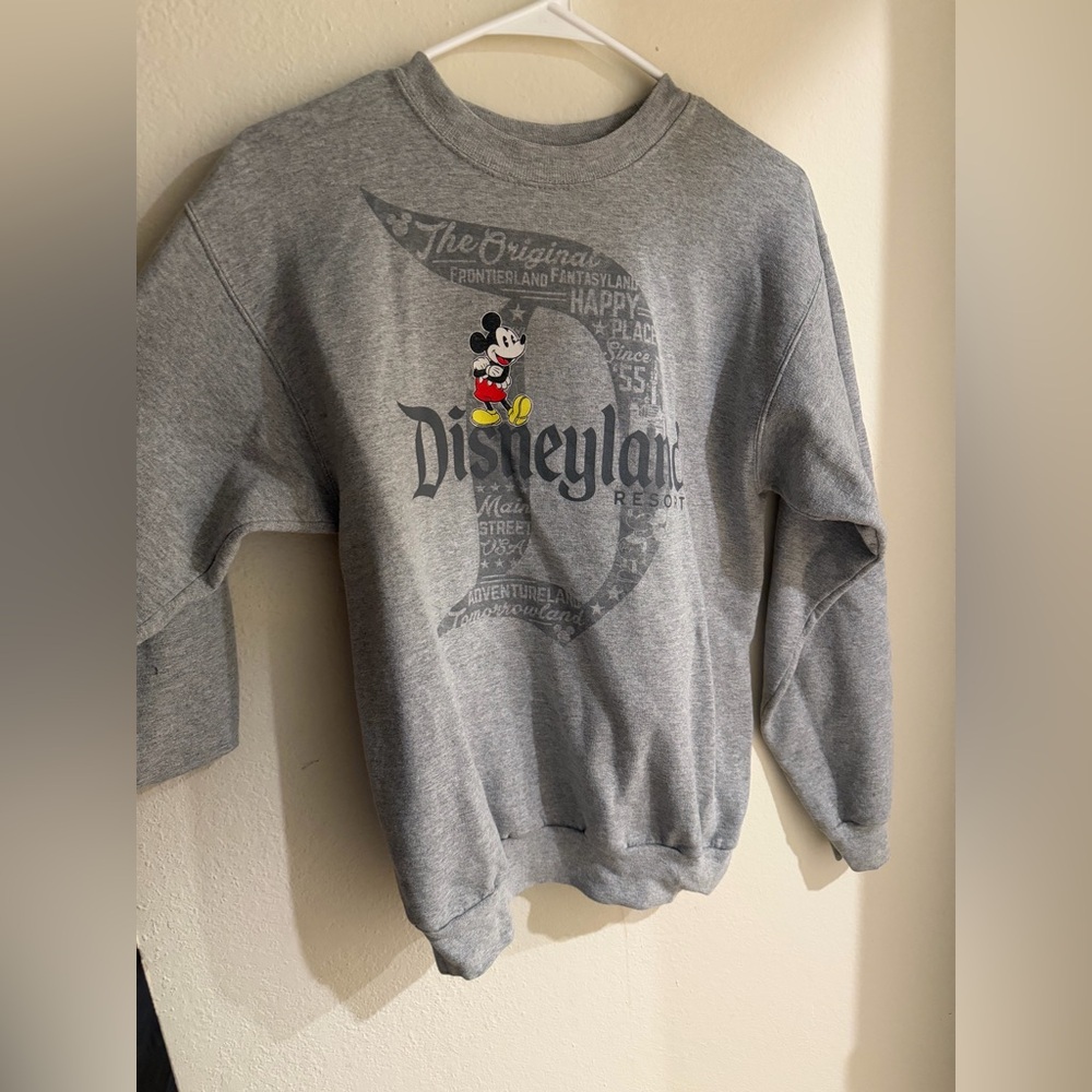 Disneyland  Logo Crewneck